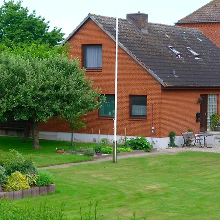 Hinz - Utspann Ferienhaus *